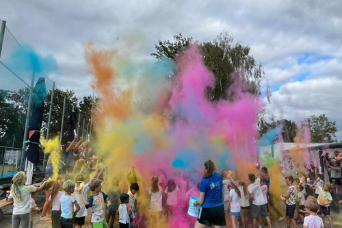 Color run Sportstuif Veldhoven Basko en Rood-Wit 2023