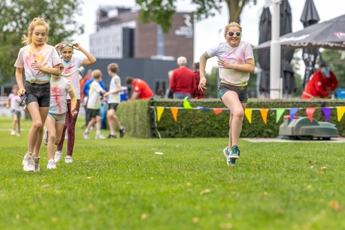 Foto bij Color Run Nederweert 2025