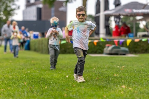 Foto bij Color Run Nederweert 2025