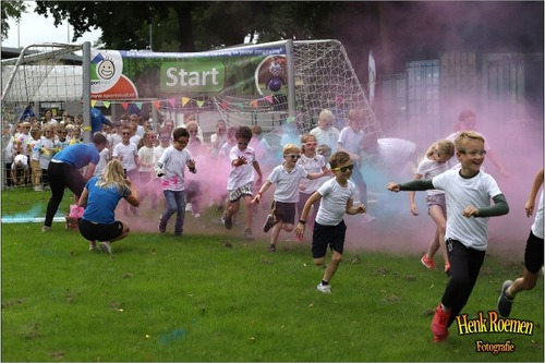 Foto bij Color Run Nederweert 2025