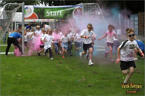 Foto bij Color Run Nederweert 2025