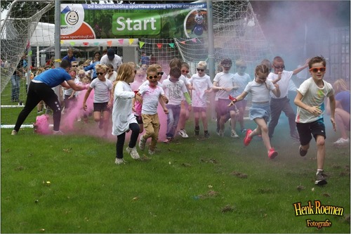 Foto bij Color Run Nederweert 2025