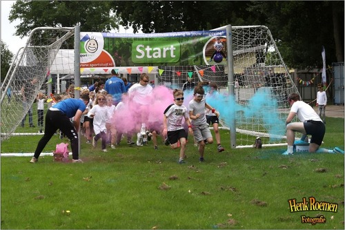 Foto bij Color Run Nederweert 2025
