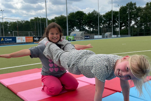 Acrogym tijdens open dag Sportstuif Veldhoven Basko 2025
