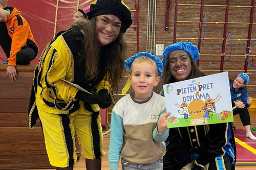 Foto bij Pietenpret Heeze-Leende